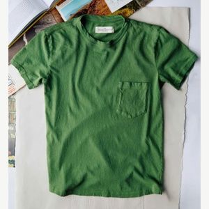 Imogene + Willie washed green knit pocket tee size M